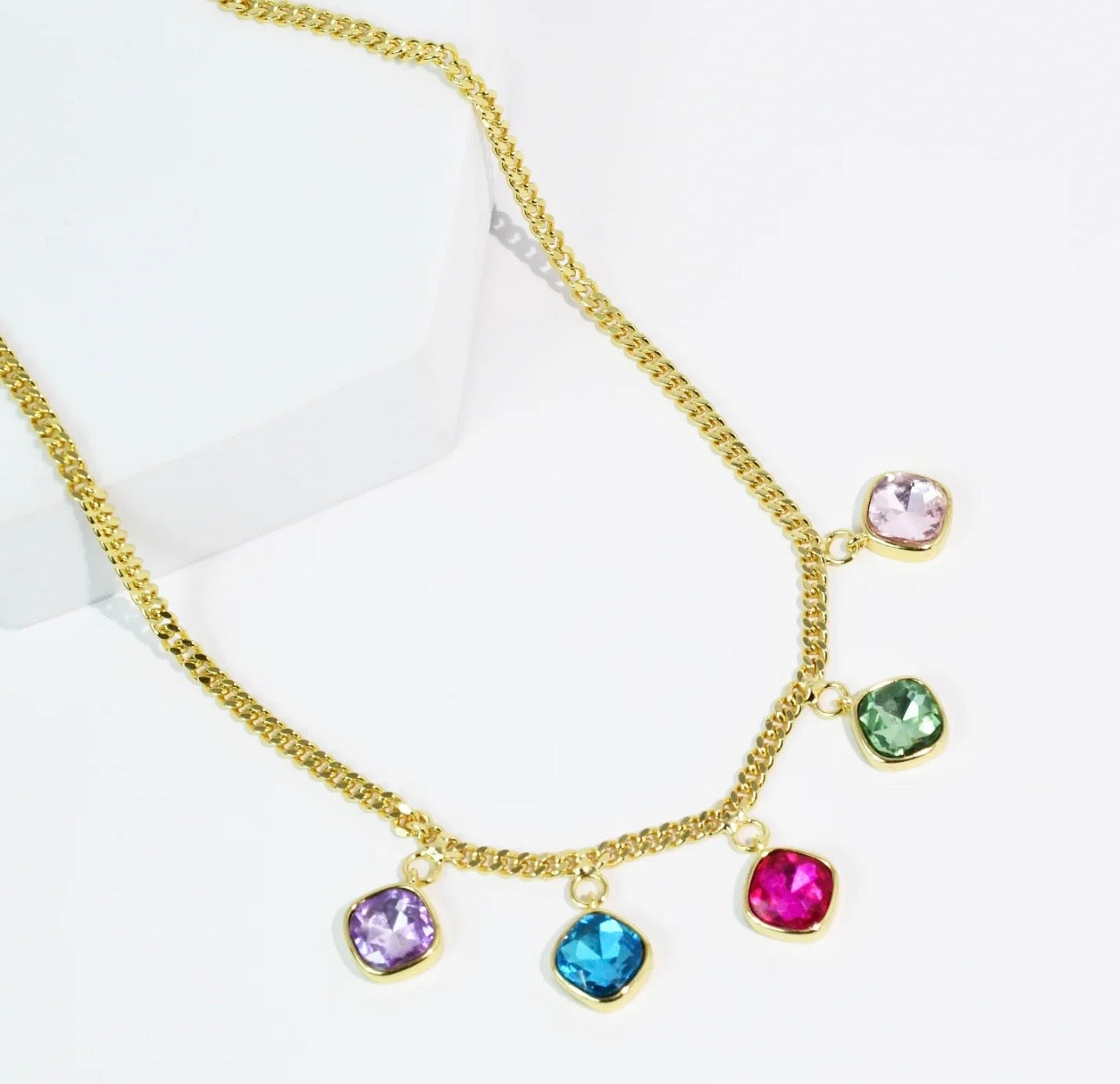 rainbow kiss necklace